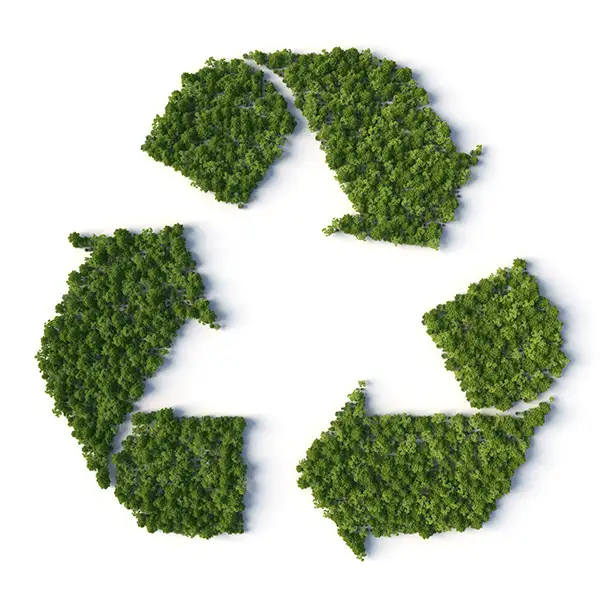 Recycling-Symbol aus grünen Bäumen – nachhaltige QR- und NFC-Lösungen von Werk Media